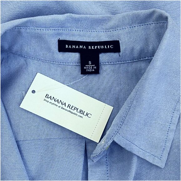 NWT Banana Republic Sky Blue Cotton Button-Up Long Sleeve Shirt S Classic Work - Picture 2 of 9